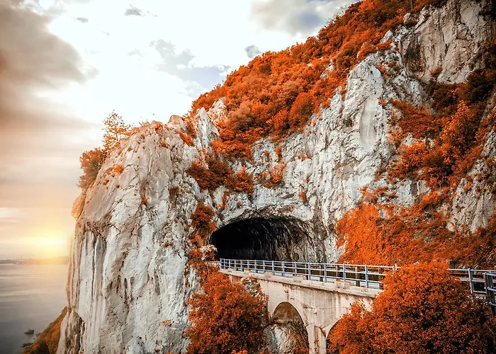 Theresia- Tailor Made Apart Otel 4*