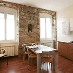 特蕾西娅泰勒公寓式酒店 公寓式酒店