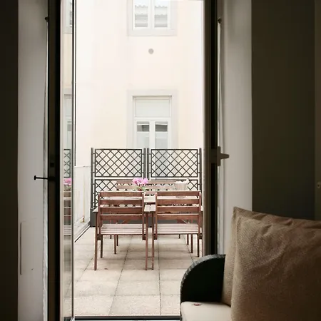 Theresia- Tailor Made Hotel apartamentowy Triest