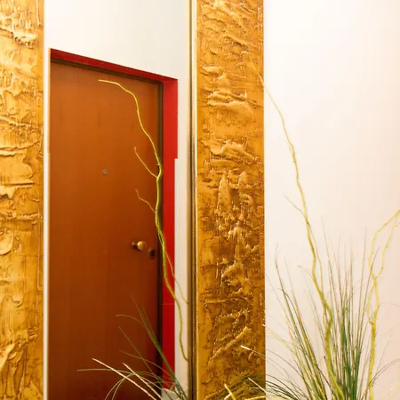 Theresia- Tailor Made