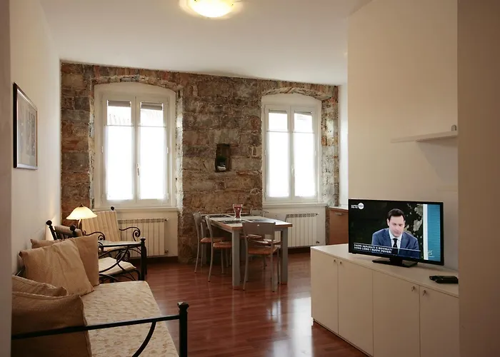 Theresia- Tailor Made Lägenhetshotell Trieste