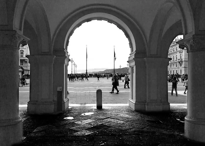 Theresia- Tailor Made מלון דירות